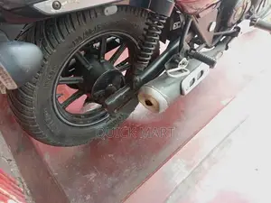 Bajaj Avenger Street 150 2018