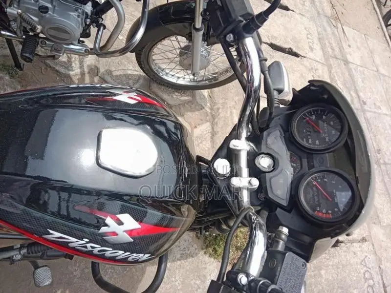 Bajaj Discover 125 2010