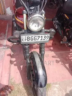 Bajaj Avenger Street 150 2018