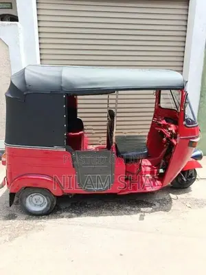 Bajaj RE 2009