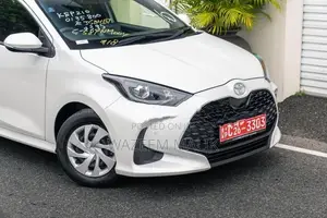 Toyota Yaris X Smart 2024