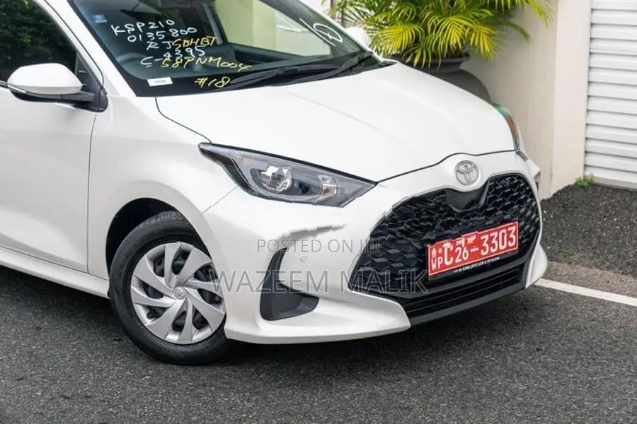 Toyota Yaris X Smart 2024