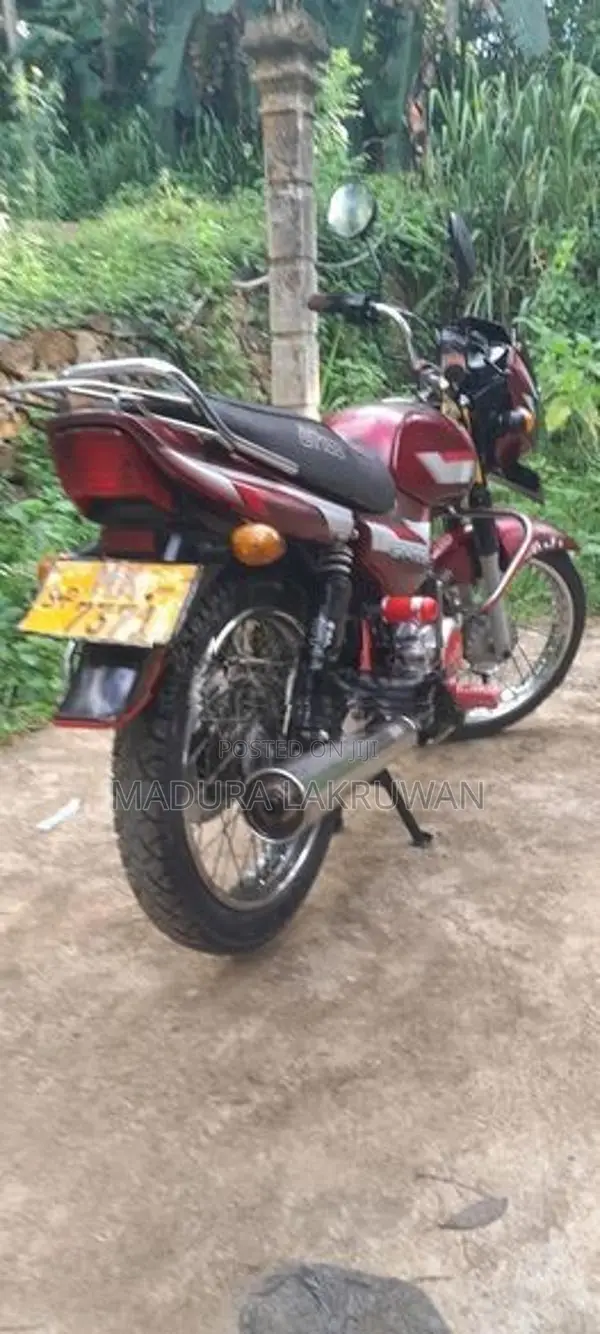 Bajaj CT100 2006