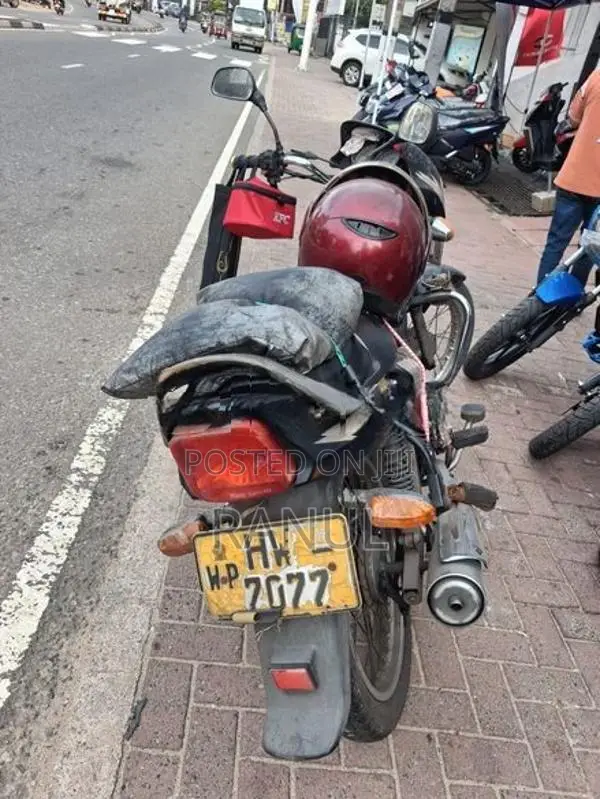TVS Victor 2006