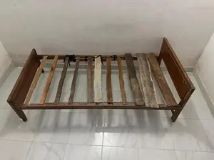 Wood Single Bed