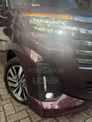 Toyota Roomy Custom G 2025