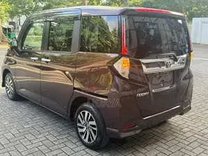 Toyota Roomy Custom G 2025