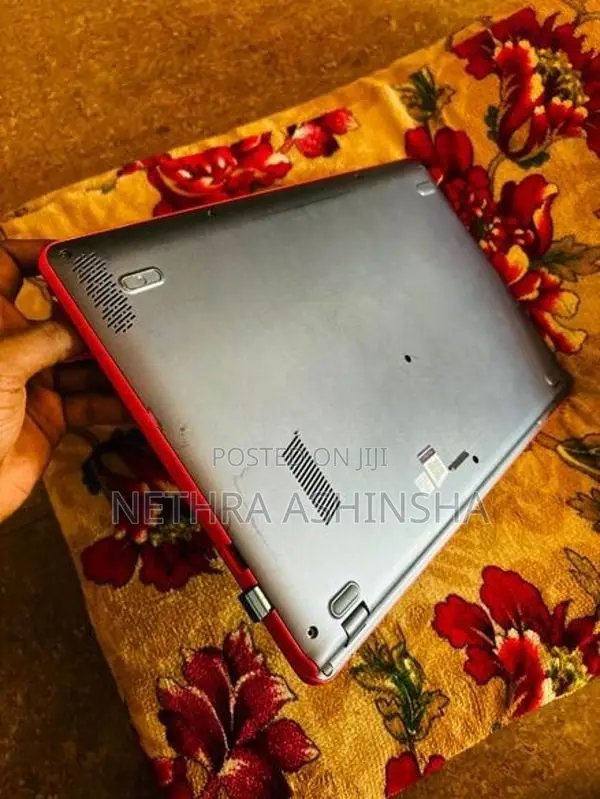 Asus VivoBook Laptop