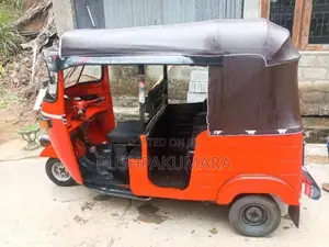 Bajaj RE 2004