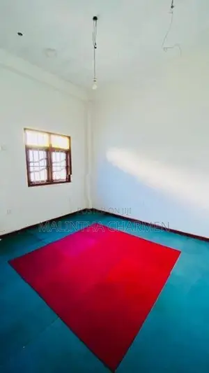 3 Bed, Bathroom House for Rent in Hambantota.