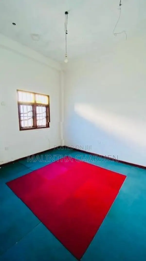 3 Bed, Bathroom House for Rent in Hambantota.