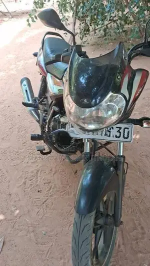 Bajaj Discover 125 2023
