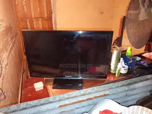 Samsung 24 inch TV