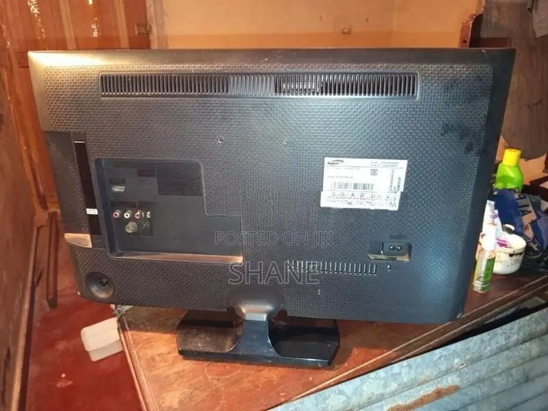 Samsung 24 inch TV