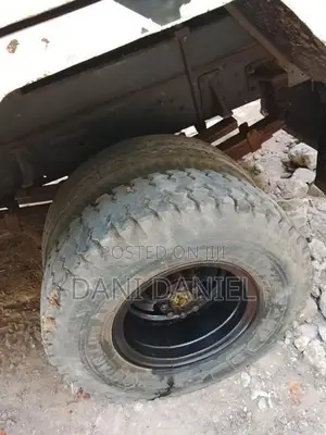 Tata Tipper 909 2011