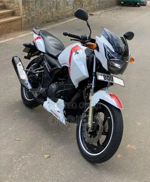 TVS Apache RTR 160 2017