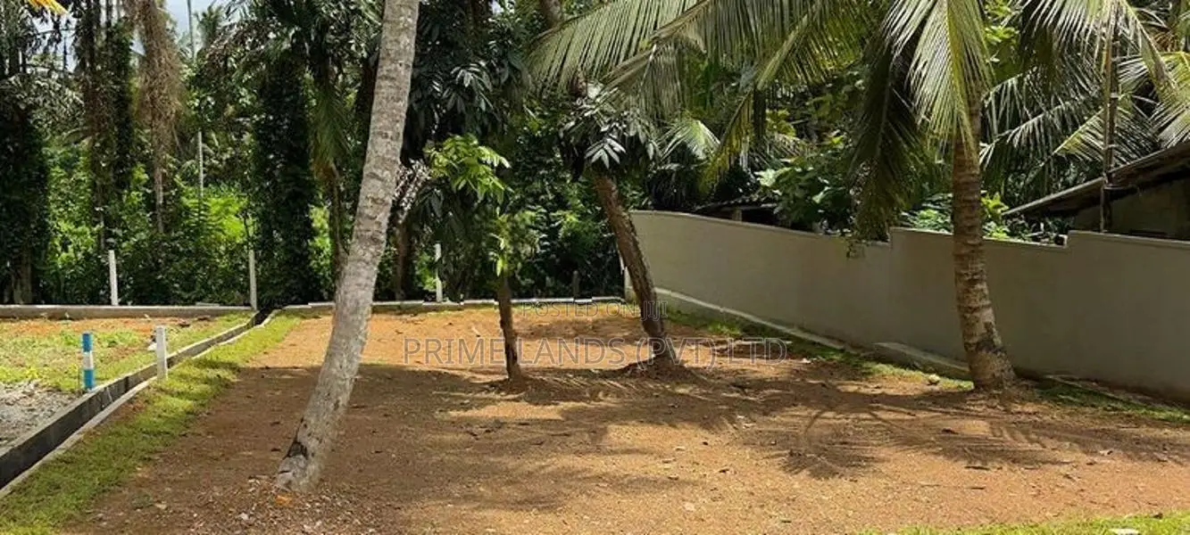 Homagama Land for Sale Hospital Road Facing