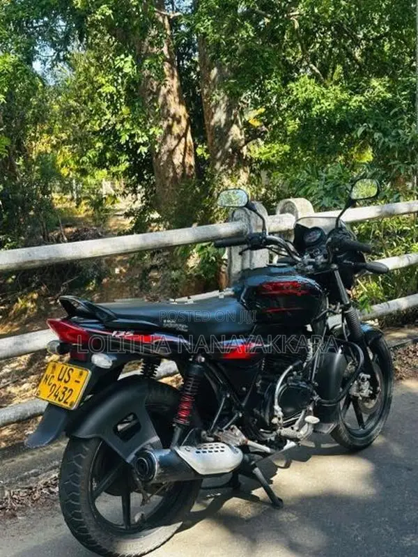 Bajaj Discover 2007