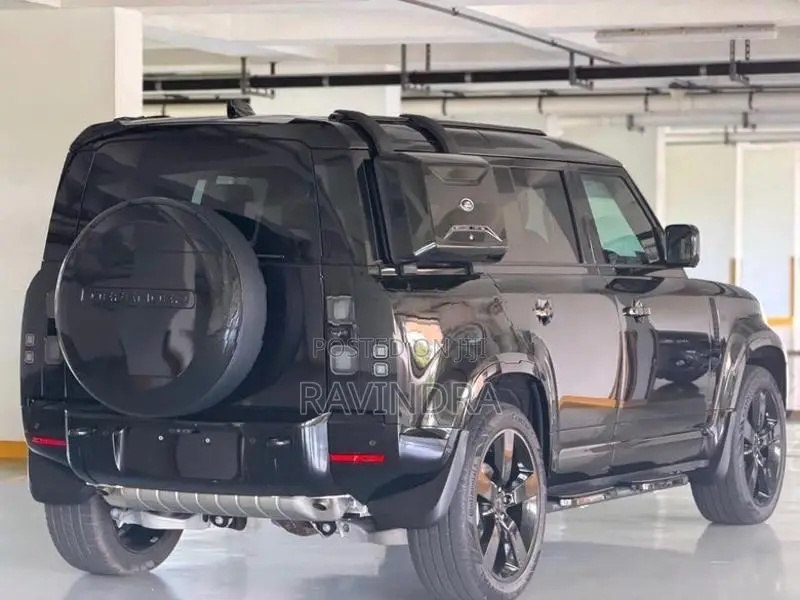 Land Rover Defender X Dynamic HSE 110 2026