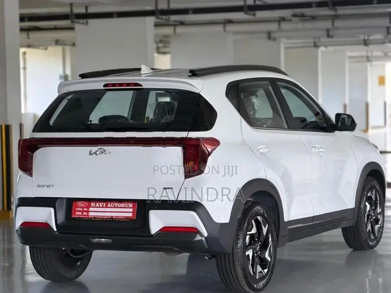 Kia Sonet GTX 2025
