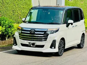 Toyota Roomy Custom GT Turbo 2026