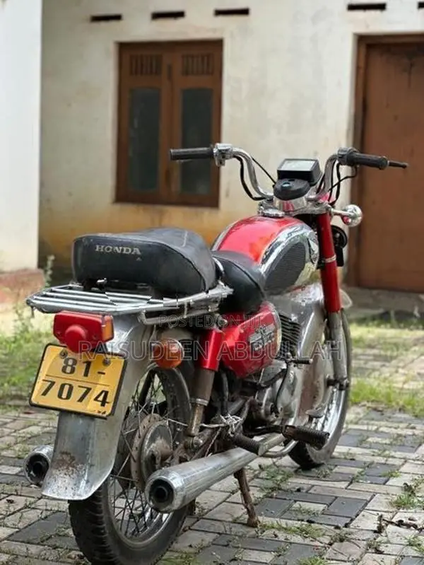 Honda CD 200 2006