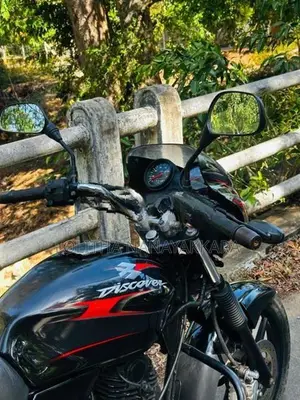 Bajaj Discover 2007