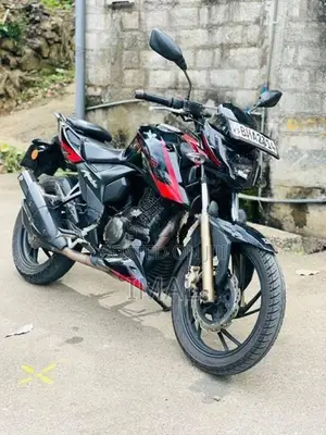 TVS Apache RTR 200 4v 2018