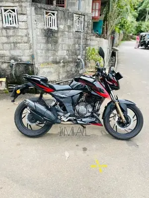TVS Apache RTR 200 4v 2018