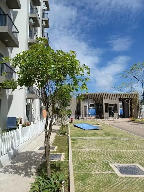 Apartment with luxury facilities & high ROI