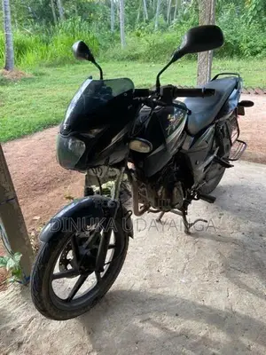 Bajaj Pulsar 150 2016