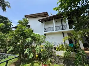 villa Type 2 Storey House for Sale in Piliyandala