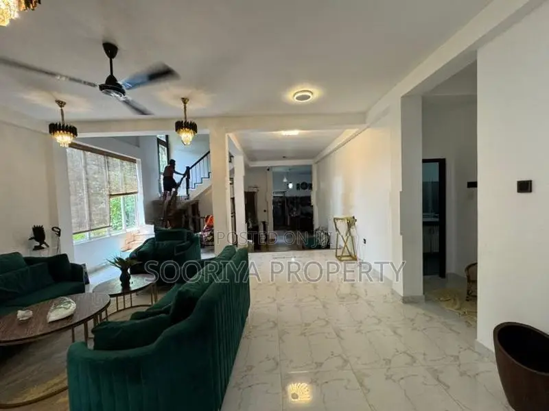 2 Story House for Sale in Moratuwa Piliyandala