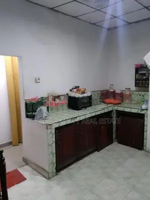 HJS174 - Valuable House for Sale in Kadawatha