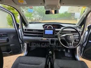 Suzuki Wagon R FX 2023