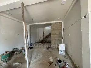 Commercial Building for Sale in Piliyandala