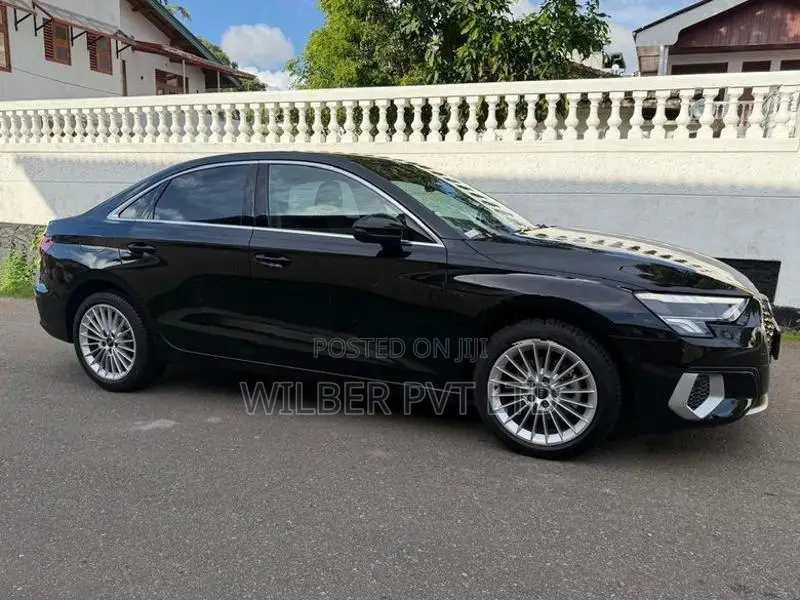 Audi A3 Sedan, Advance 2023