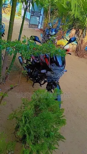 Bajaj Discover 2014