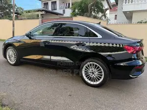 Audi A3 Sedan, Advance 2023