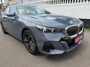 BMW 525i 525Li M-Sport 2025
