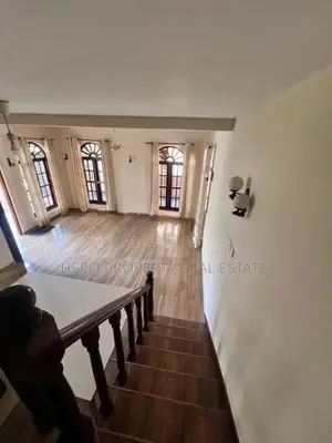 HCR048 - Modern House for Rent in Mount Lavinia