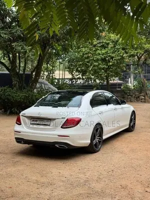 Mercedes Benz E180 2019