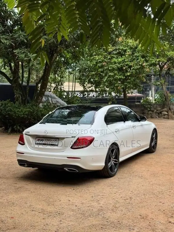 Mercedes Benz E180 2019
