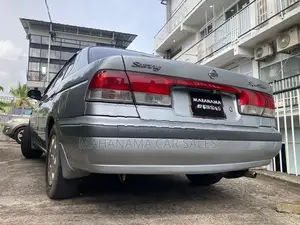 Nissan Sunny Super Saloon 2000