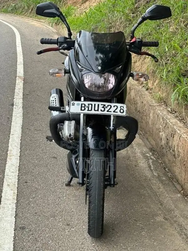 Bajaj Pulsar 150 2016