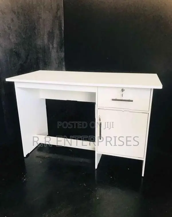 New 4*2 Ft Melamine Office Table .