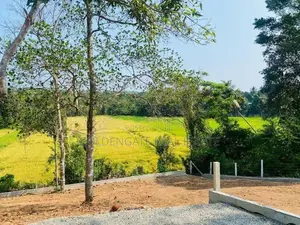 Matara ප්‍රධාන පාරට සමීපව පදිංචියට හොඳ ඉඩමක් විකිණීමට