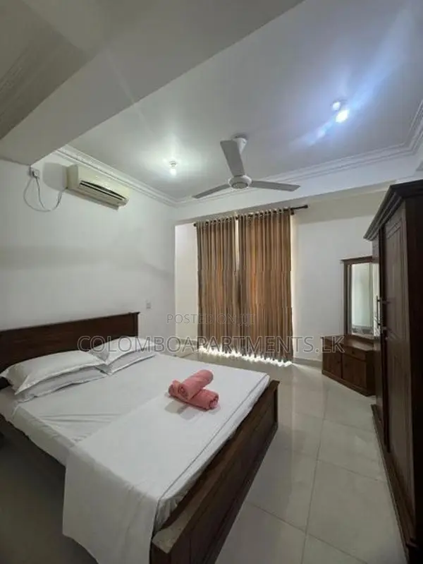 3BHK Apartment for Short-Term Rental in Colombo-05. (CSMP10D)