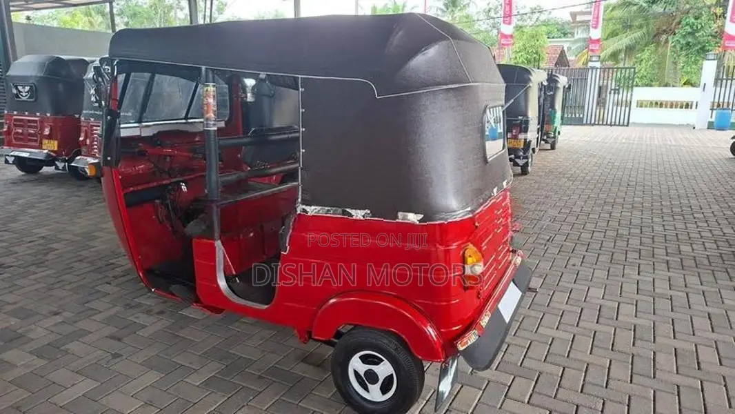 Bajaj RE 2 Stroke 2005