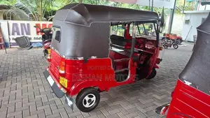 Bajaj RE 2 Stroke 2005